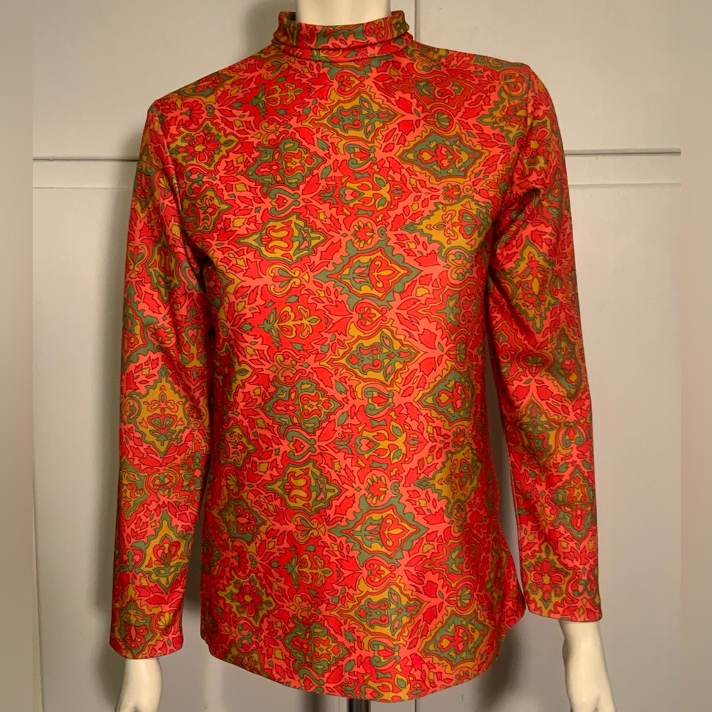 Vibrant Long Sleeve Patterned Top